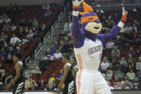 The Iowa Energy mascot "Surge" pumps up the North crowd during halftime.